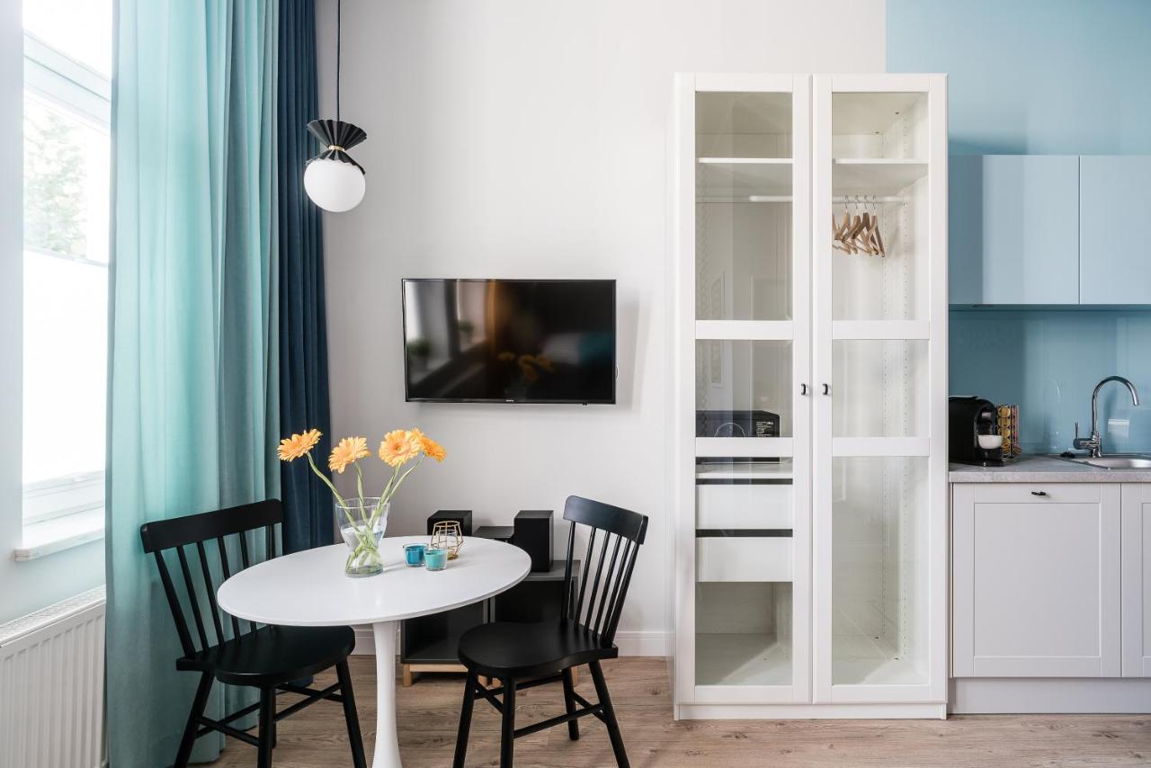 Sanhaus Apartments - Fiszera 6 - 2 Minuty Od Deptaka, 5 Minut Od Plazy 소포트 외부 사진