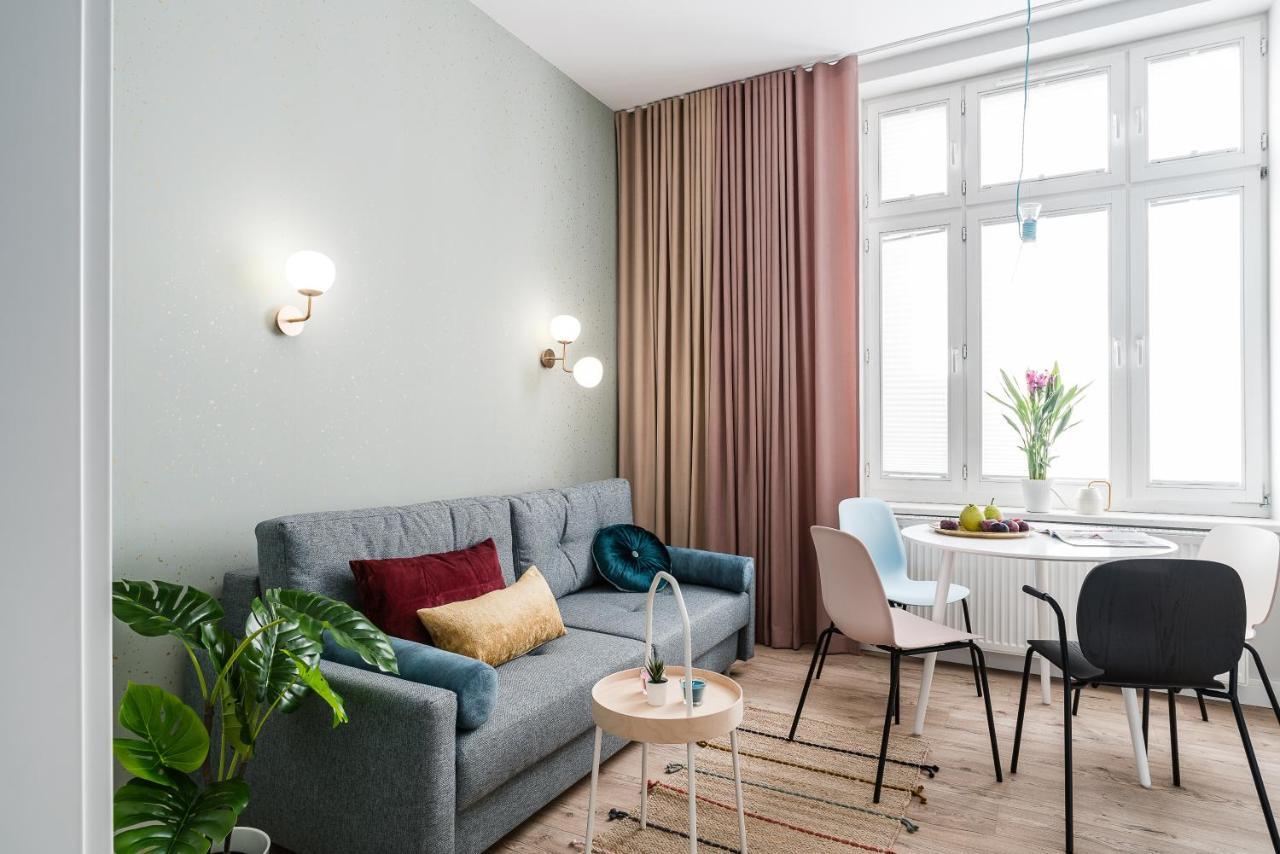 Sanhaus Apartments - Fiszera 6 - 2 Minuty Od Deptaka, 5 Minut Od Plazy 소포트 외부 사진