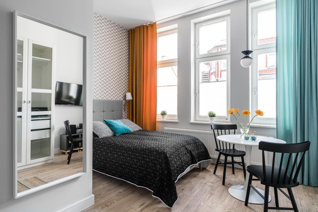 Sanhaus Apartments - Fiszera 6 - 2 Minuty Od Deptaka, 5 Minut Od Plazy 소포트 외부 사진
